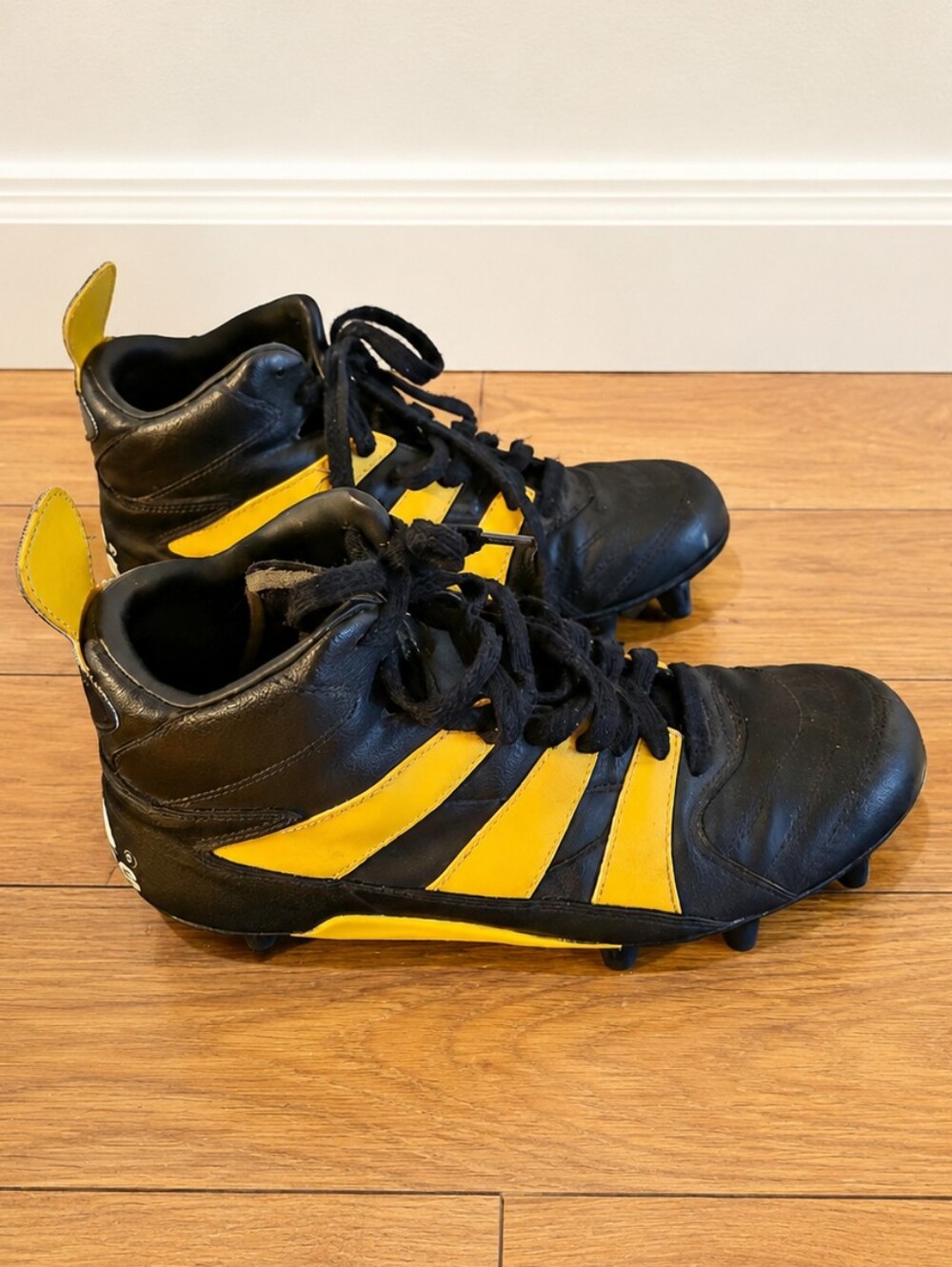 Vintage Adidas Flanker Leather Rugby Boots Black Yellow Men’s Size 7 1996